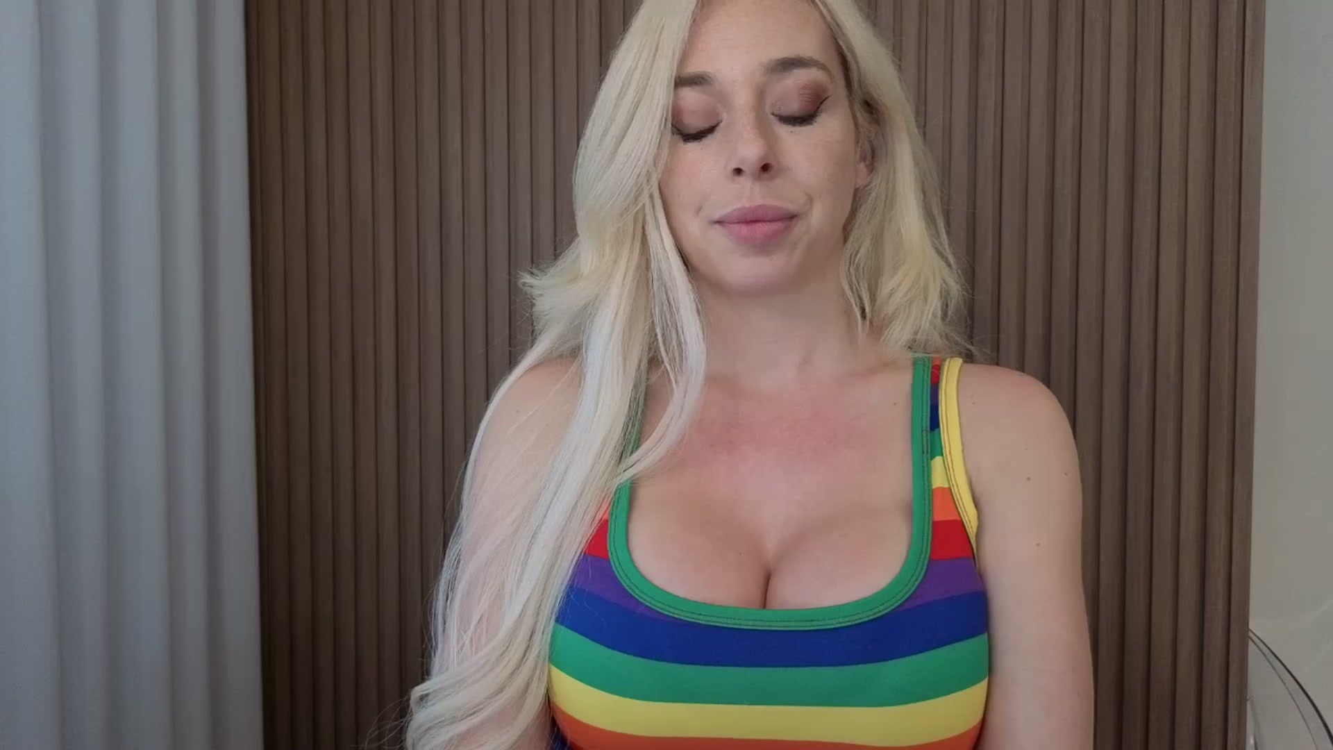 Gallery image thumbnail from Riley_Parks's myfreecams stream on, 04/03/2026, 20:40 image 17 of 20