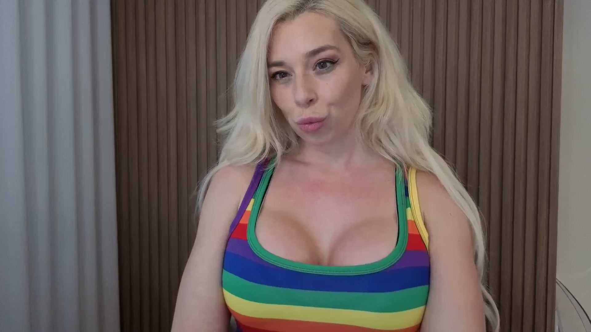 Gallery image thumbnail from Riley_Parks's myfreecams stream on, 04/03/2026, 21:51 image 2 of 20