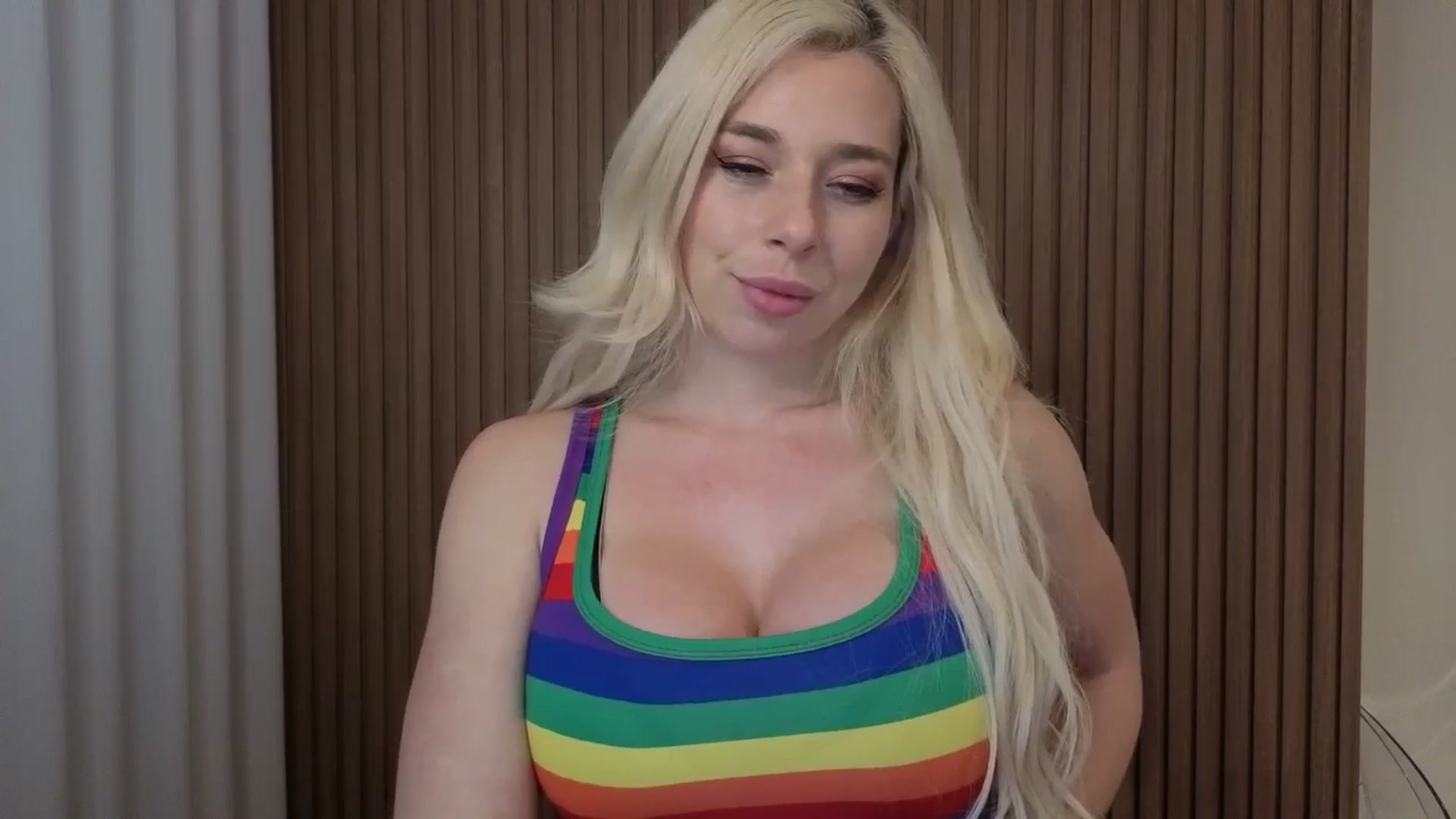 Gallery image thumbnail from Riley_Parks's myfreecams stream on, 04/04/2026, 24:42 image 6 of 20