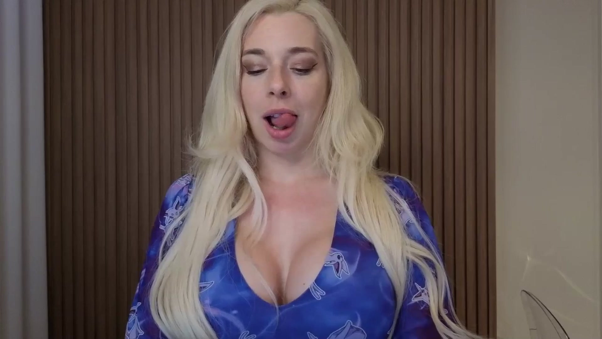 Gallery image thumbnail from Riley_Parks's myfreecams stream on, 04/14/2026, 23:46 image 18 of 20