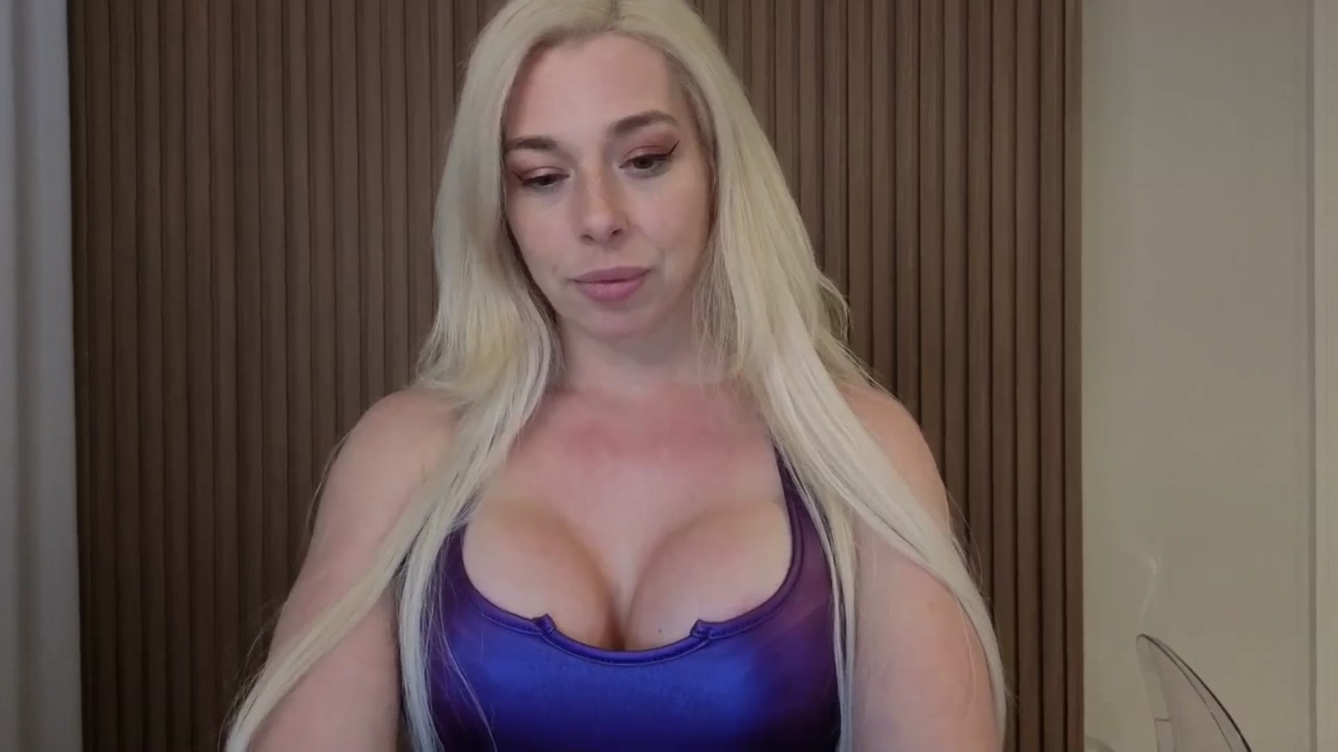 Gallery image thumbnail from Riley_Parks's myfreecams stream on, 04/15/2026, 23:34 image 19 of 20
