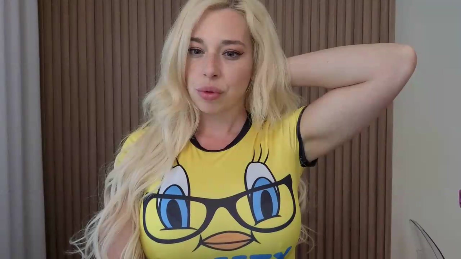 Gallery image thumbnail from Riley_Parks's myfreecams stream on, 04/30/2026, 16:15 image 6 of 20