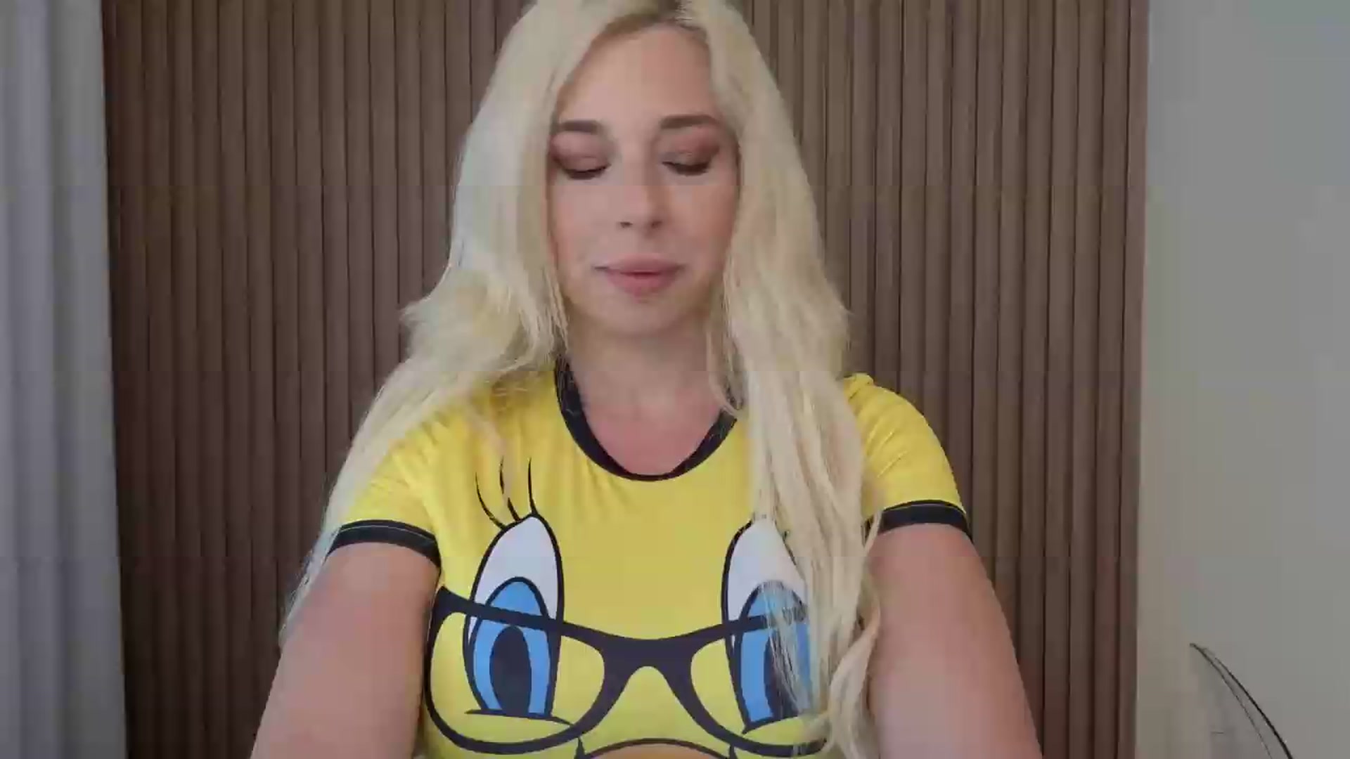 Gallery image thumbnail from Riley_Parks's myfreecams stream on, 04/30/2026, 16:15 image 19 of 20