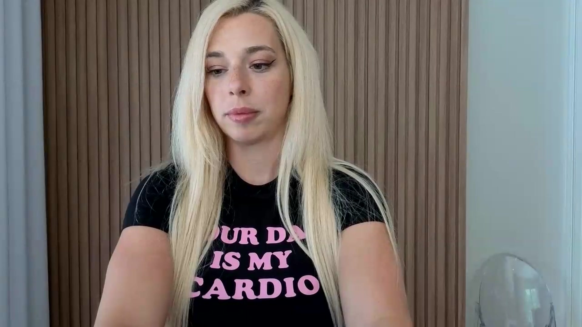 Gallery image thumbnail from Riley_Parks's myfreecams stream on, 06/15/2026, 19:21 image 20 of 20