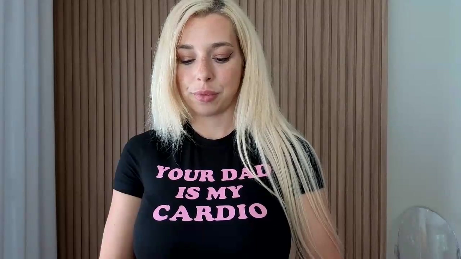 Gallery image thumbnail from Riley_Parks's myfreecams stream on, 06/15/2026, 20:30 image 18 of 20