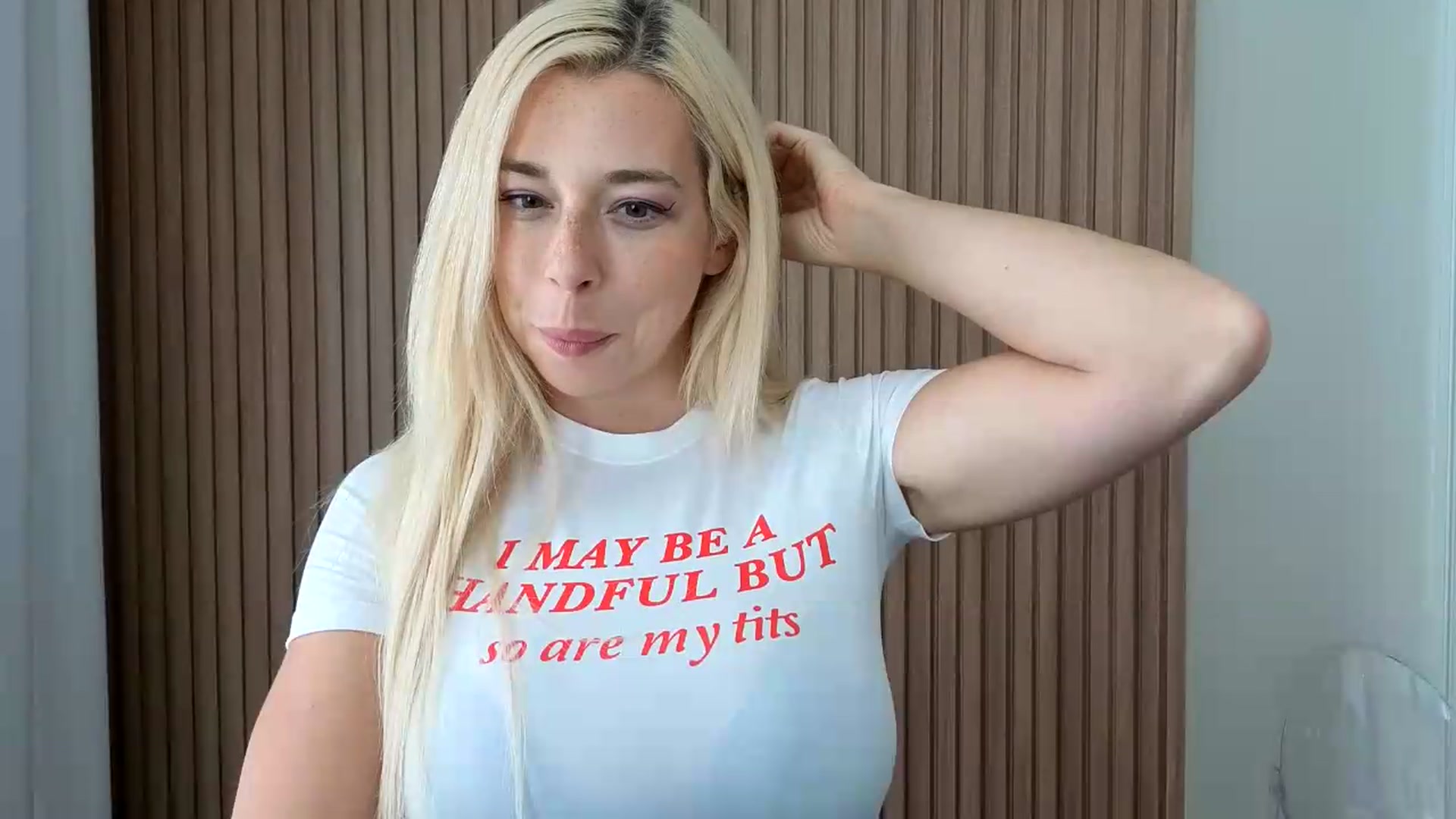 Gallery image thumbnail from Riley_Parks's myfreecams stream on, 06/21/2026, 22:11 image 17 of 20