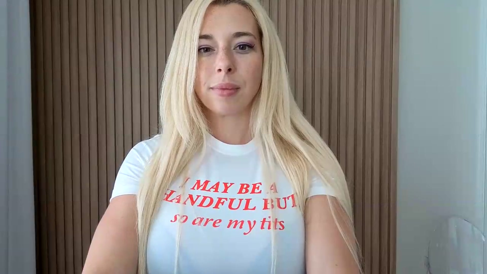 Gallery image thumbnail from Riley_Parks's myfreecams stream on, 06/21/2026, 22:11 image 19 of 20