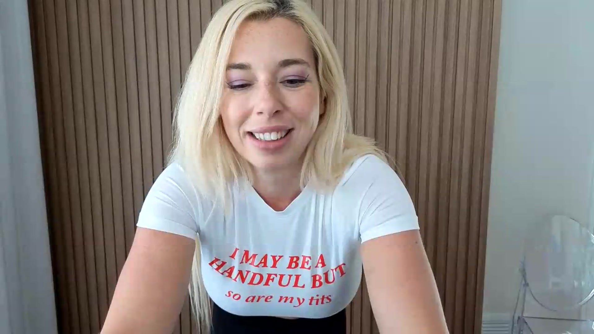 Gallery image thumbnail from Riley_Parks's myfreecams stream on, 06/21/2026, 22:42 image 9 of 20