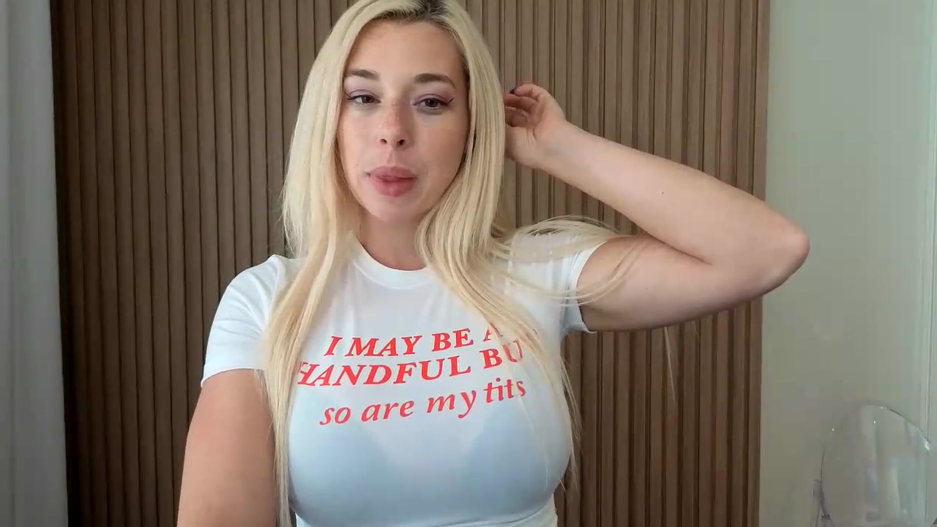 Gallery image thumbnail from Riley_Parks's myfreecams stream on, 06/22/2026, 24:00 image 10 of 20