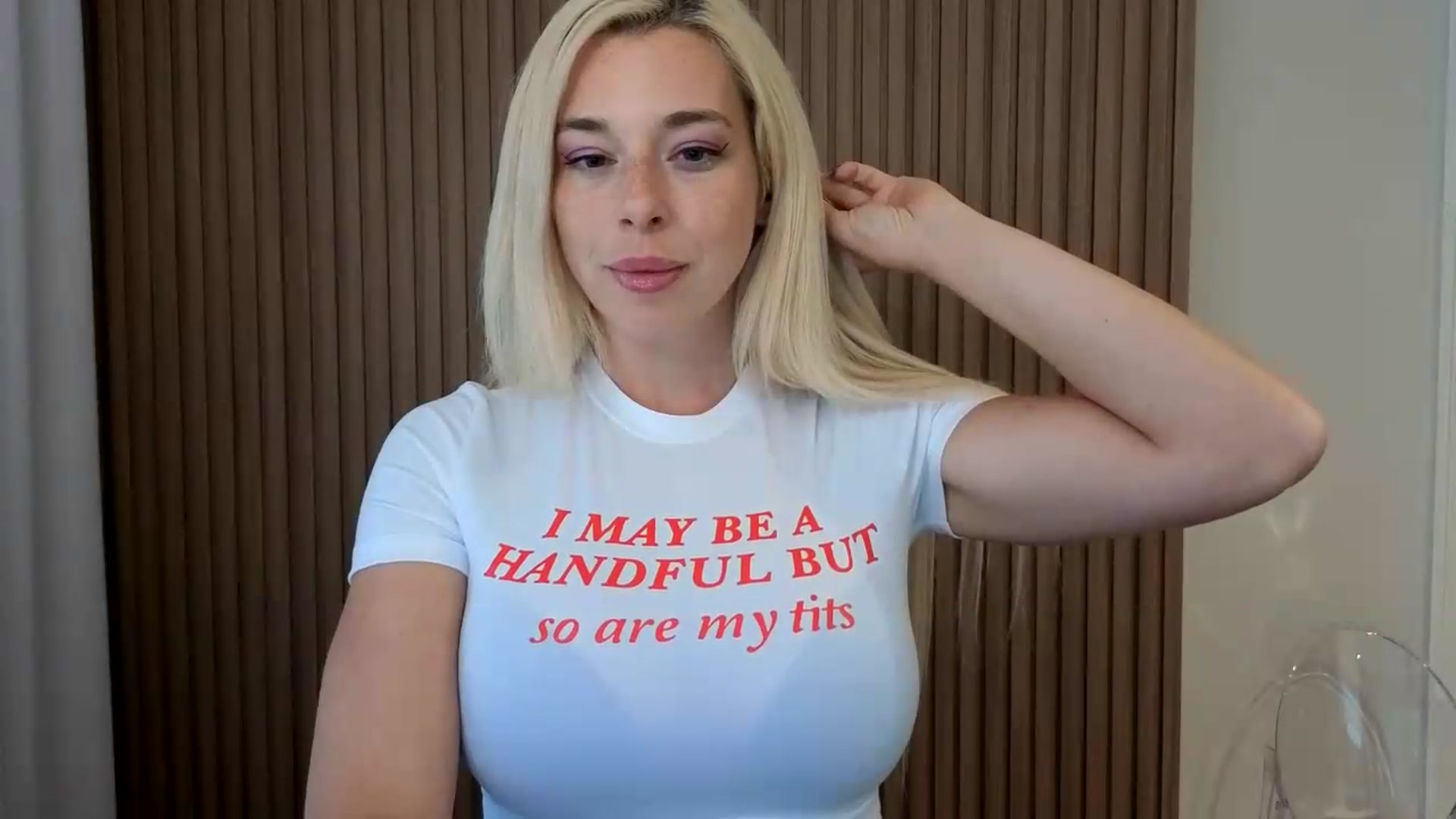Gallery image thumbnail from Riley_Parks's myfreecams stream on, 06/22/2026, 24:32 image 8 of 20