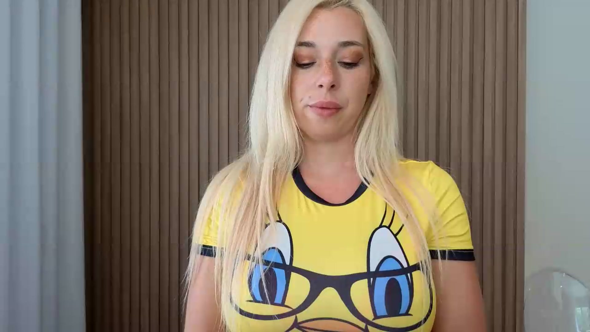 Gallery image thumbnail from Riley_Parks's myfreecams stream on, 07/13/2026, 18:18 image 20 of 20