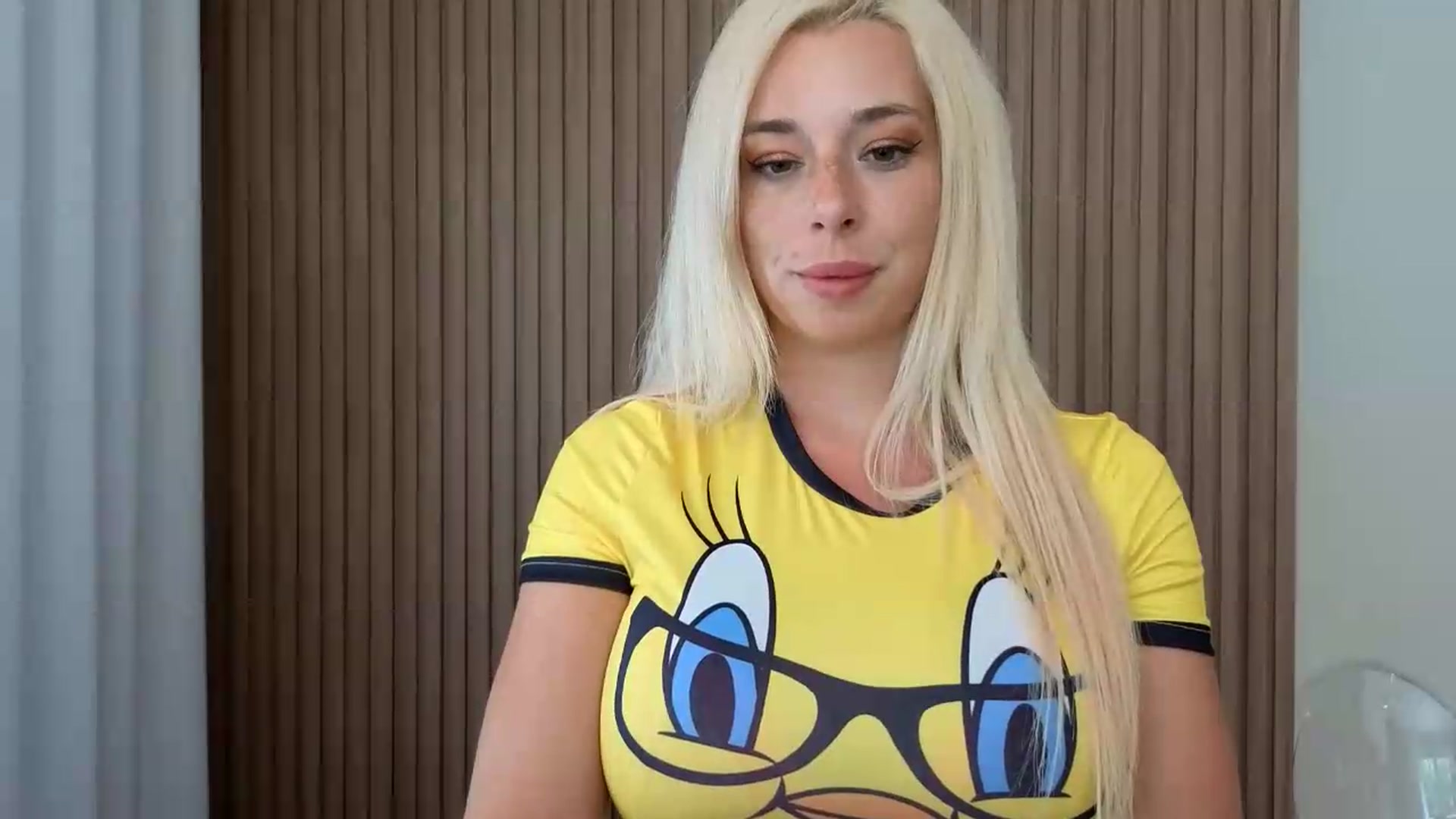 Gallery image thumbnail from Riley_Parks's myfreecams stream on, 07/13/2026, 18:18 image 9 of 20