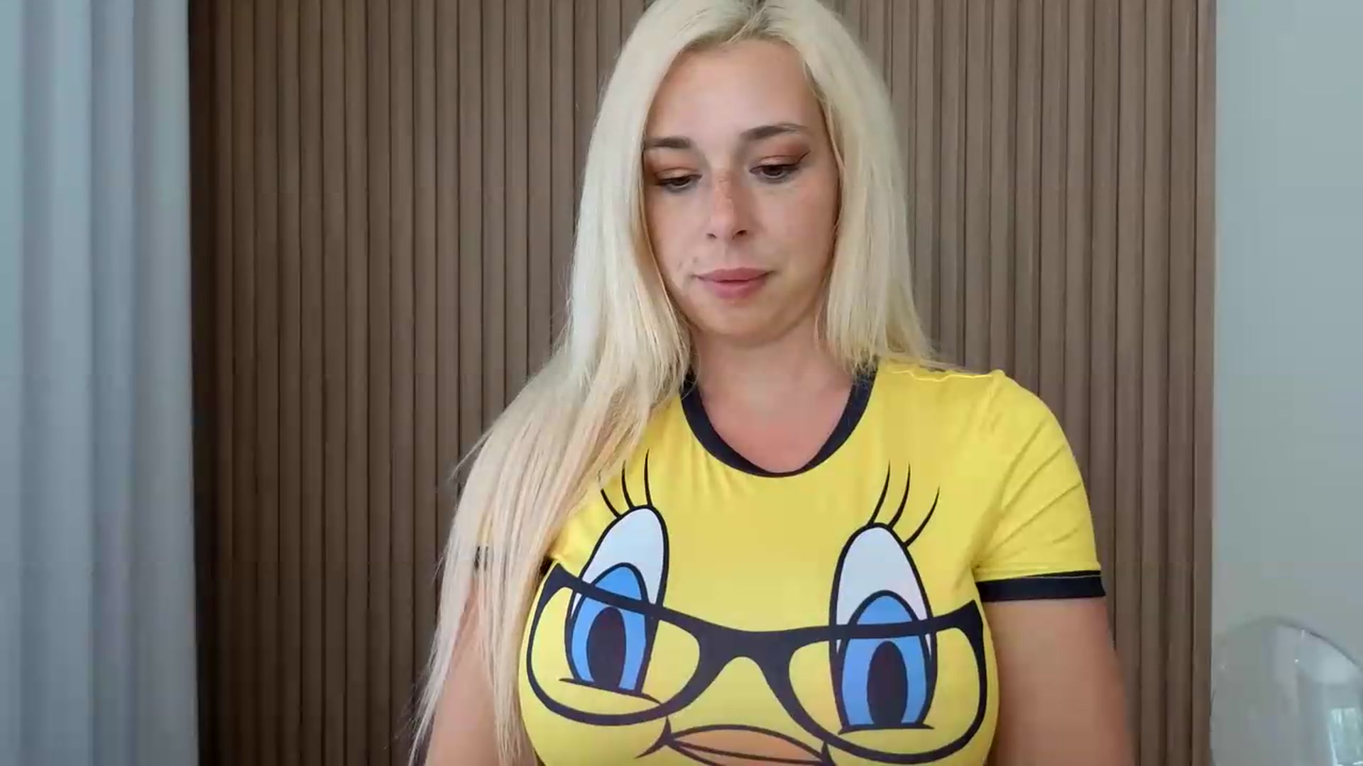 Gallery image thumbnail from Riley_Parks's myfreecams stream on, 07/13/2026, 18:18 image 13 of 20