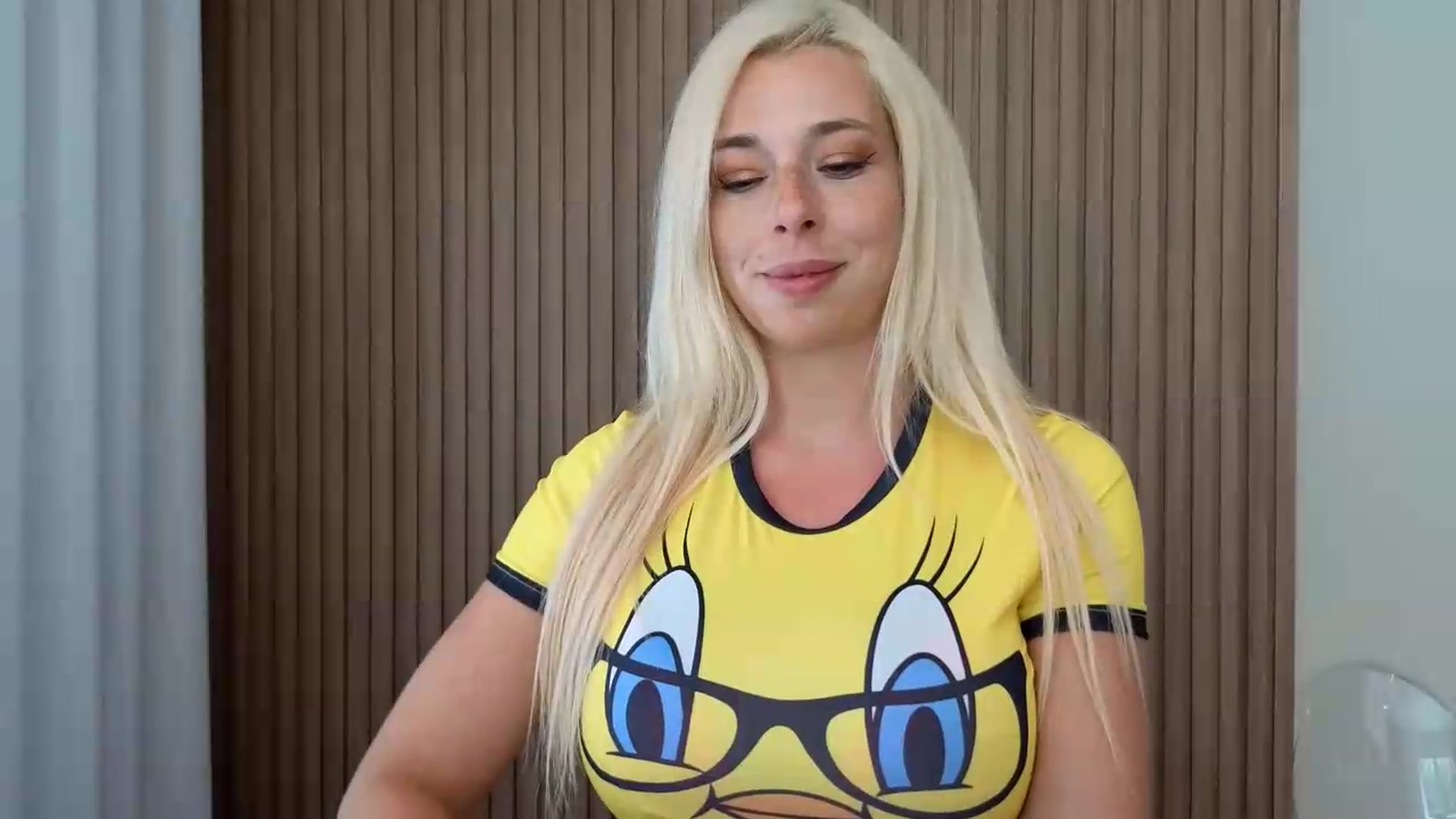 Gallery image thumbnail from Riley_Parks's myfreecams stream on, 07/13/2026, 18:18 image 3 of 20