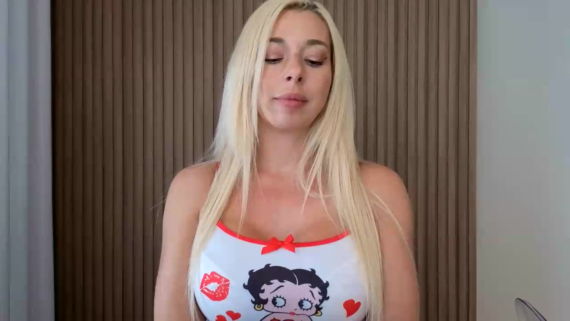 Gallery image thumbnail from Riley_Parks's myfreecams stream on, 07/23/2026, 18:58 image 17 of 20