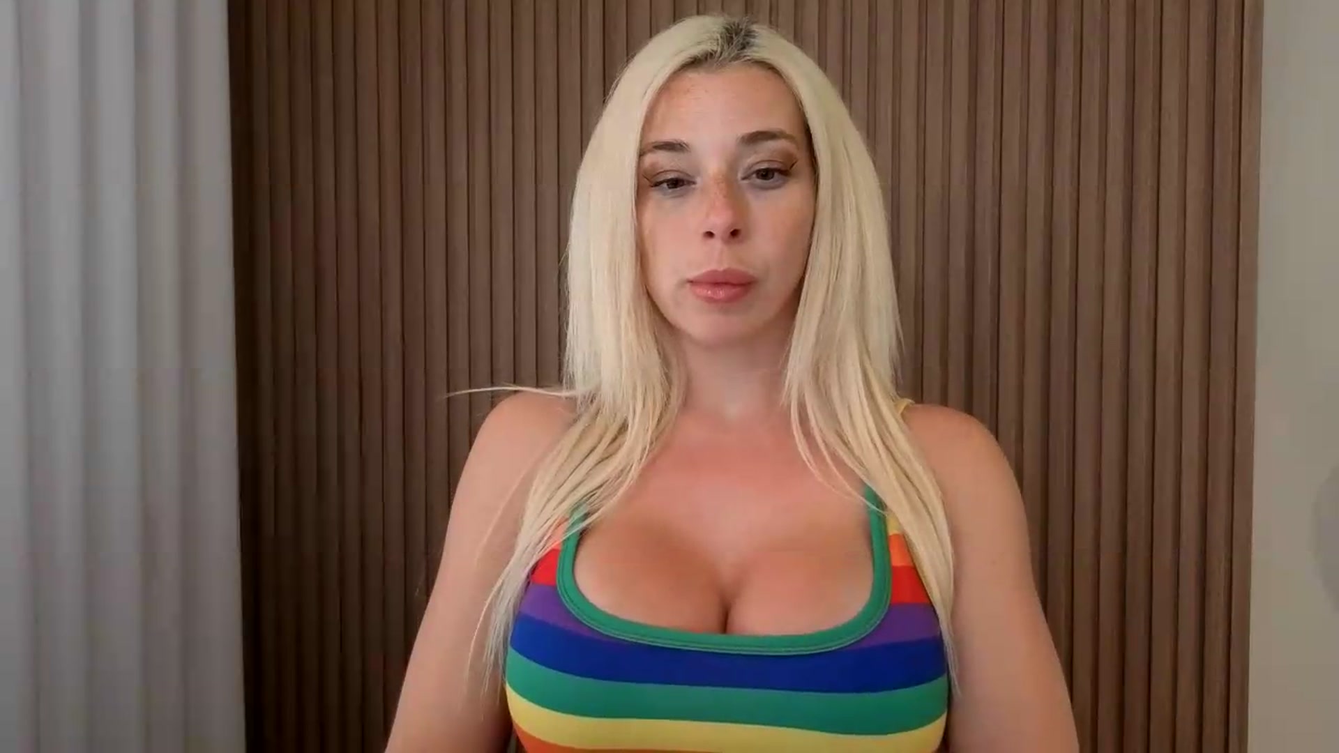 Gallery image thumbnail from Riley_Parks's myfreecams stream on, 07/27/2026, 01:17 image 4 of 20