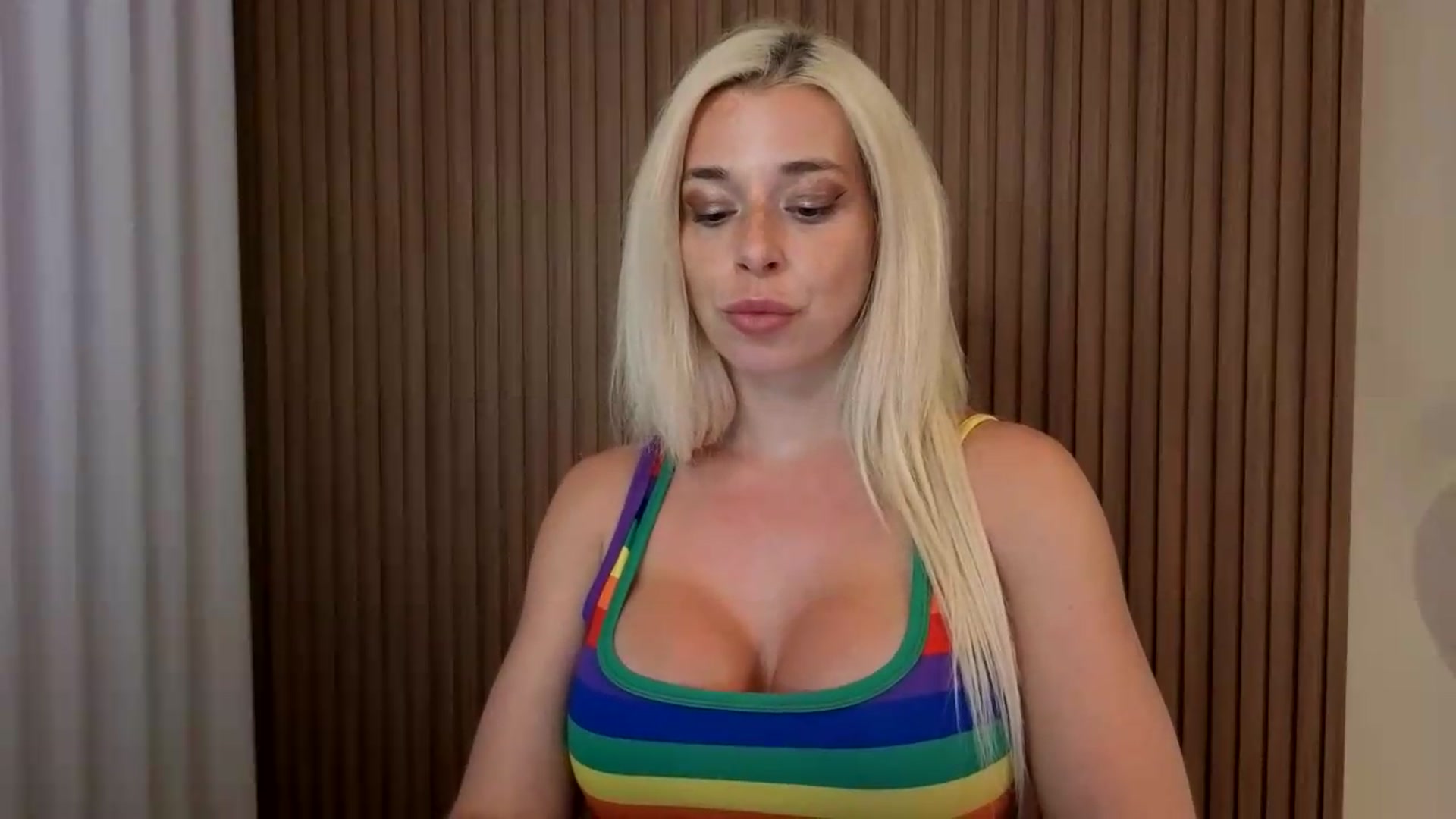 Gallery image thumbnail from Riley_Parks's myfreecams stream on, 07/27/2026, 02:13 image 19 of 20