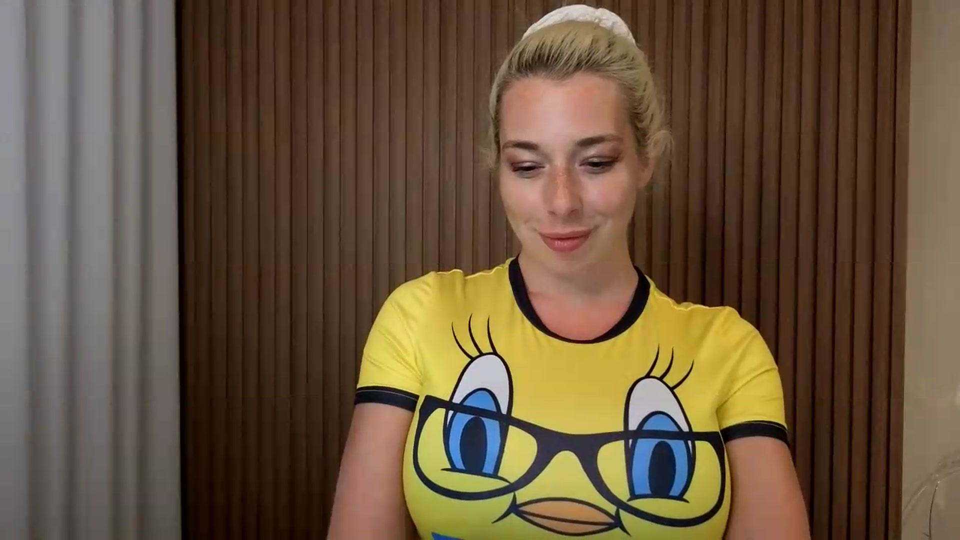 Gallery image thumbnail from Riley_Parks's myfreecams stream on, 08/05/2026, 03:03 image 15 of 20