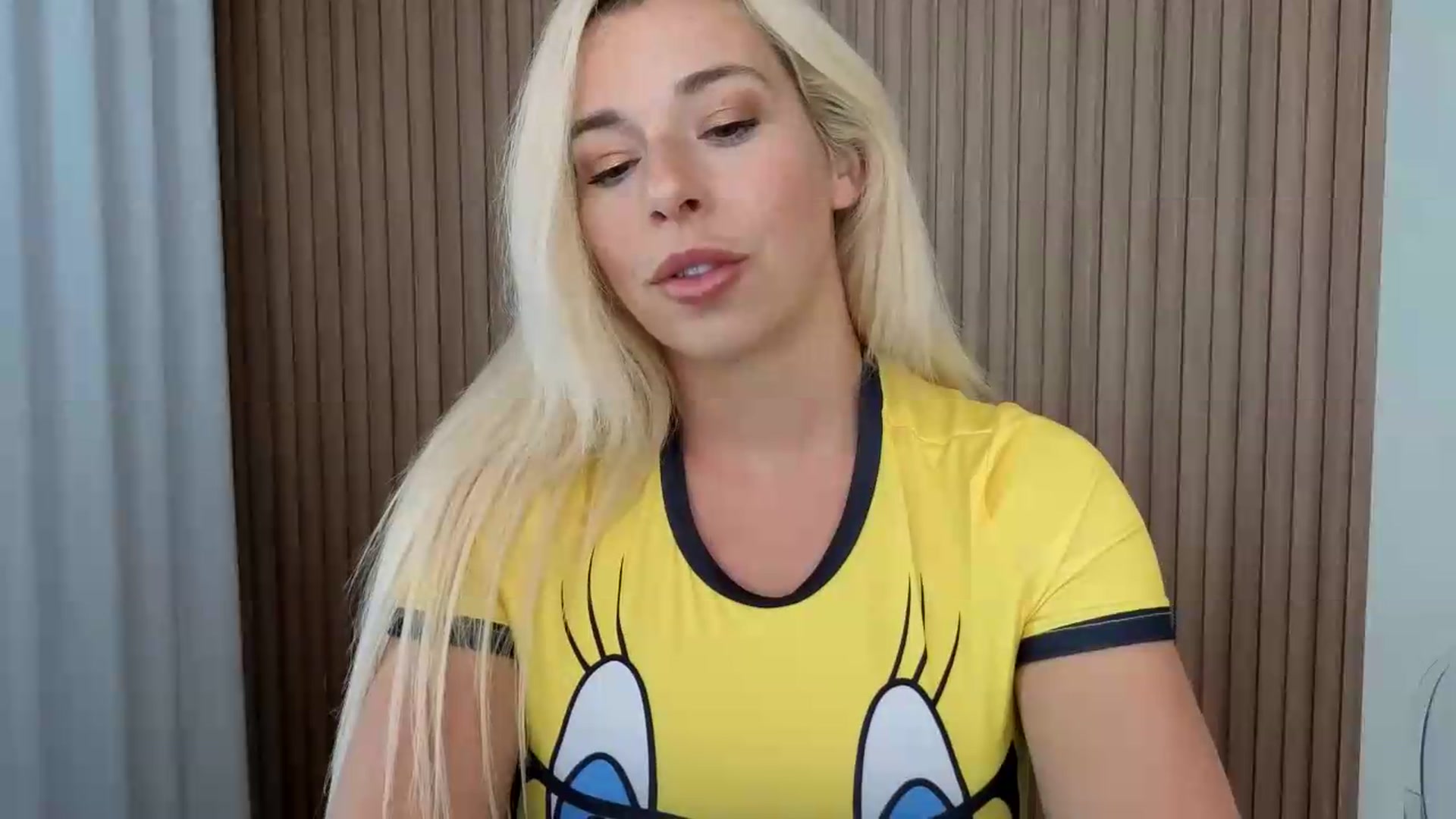 Gallery image thumbnail from Riley_Parks's myfreecams stream on, 08/11/2026, 18:11 image 13 of 20