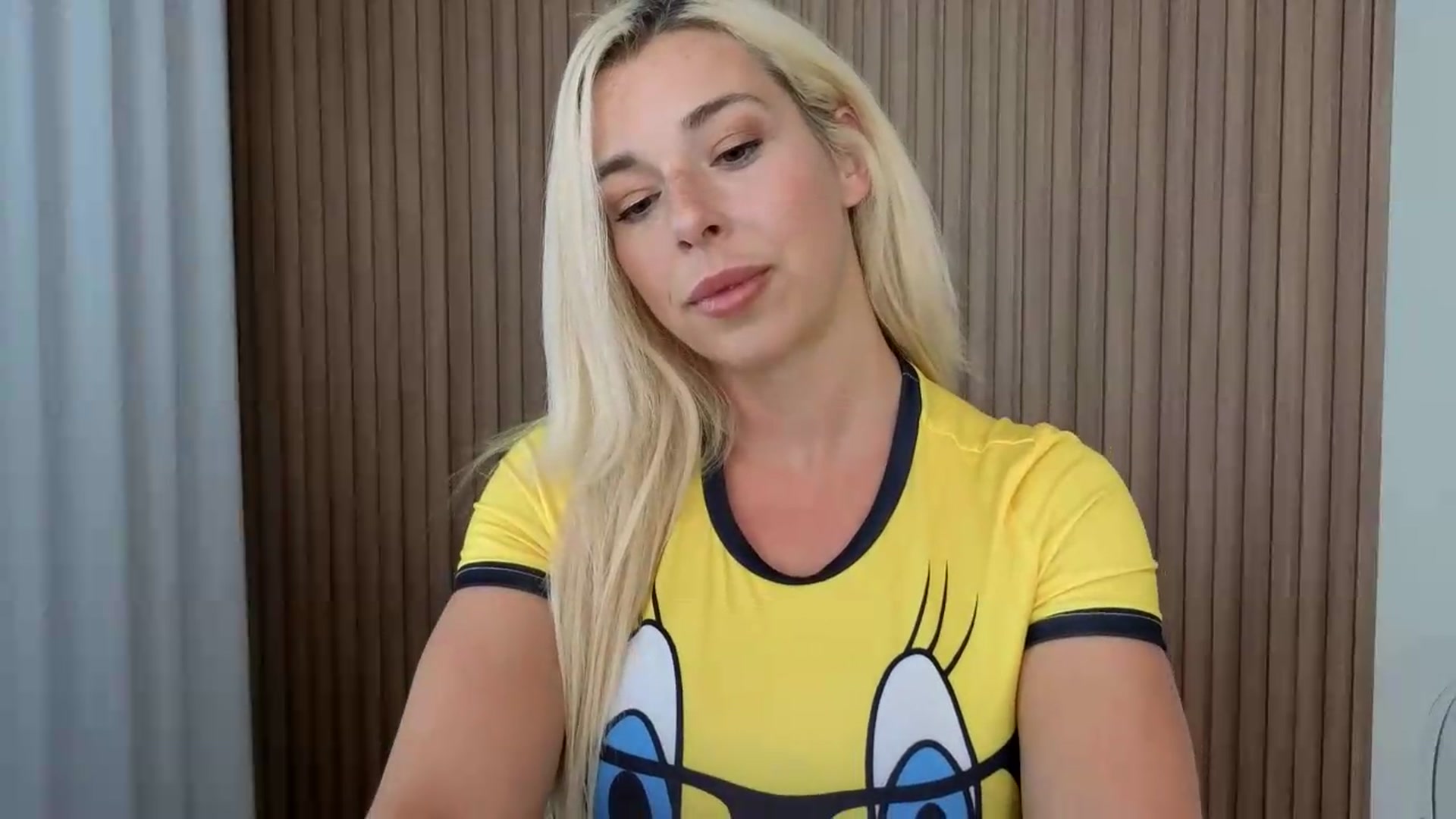 Gallery image thumbnail from Riley_Parks's myfreecams stream on, 08/11/2026, 18:11 image 16 of 20