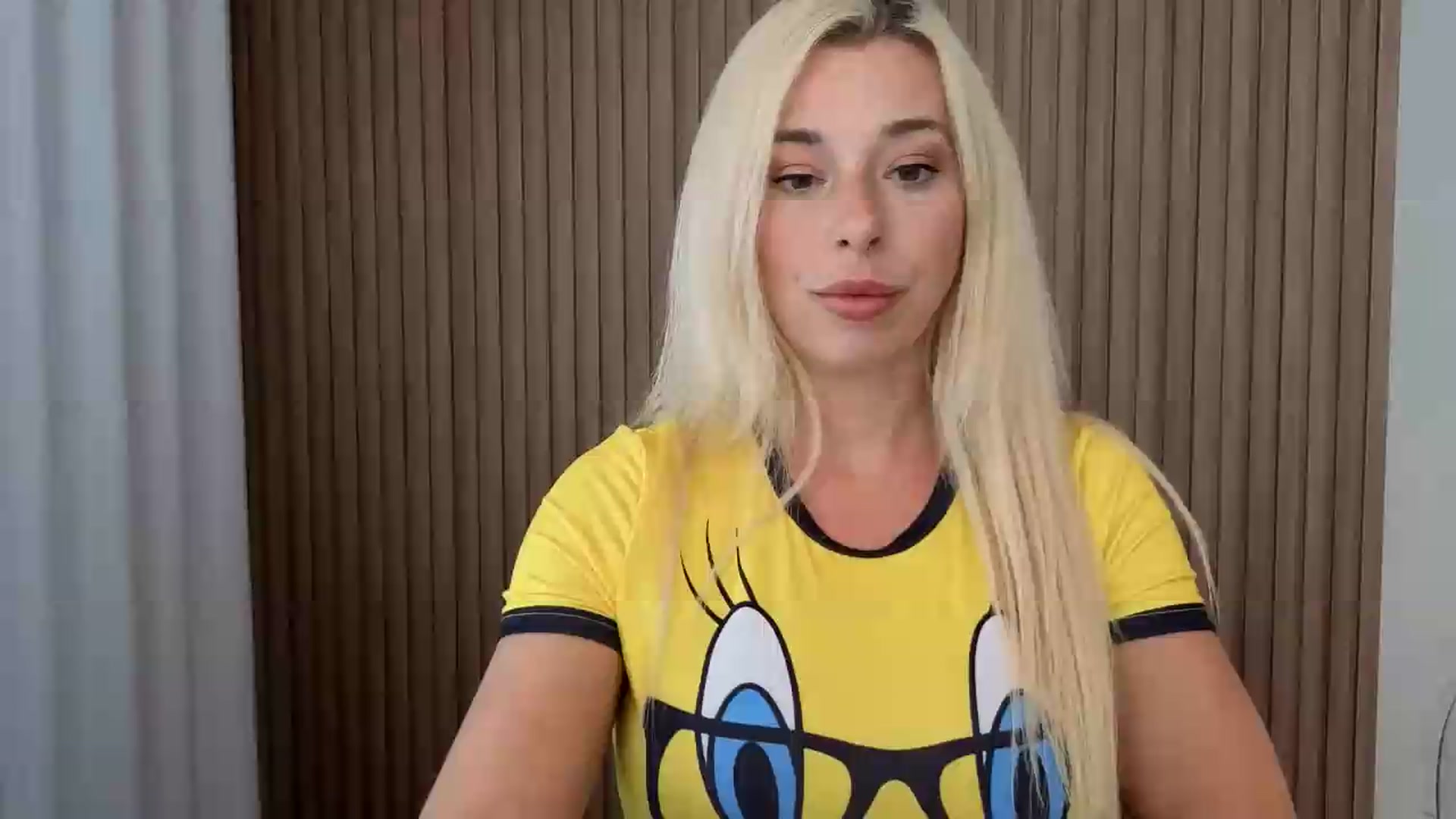 Gallery image thumbnail from Riley_Parks's myfreecams stream on, 08/11/2026, 18:11 image 9 of 20