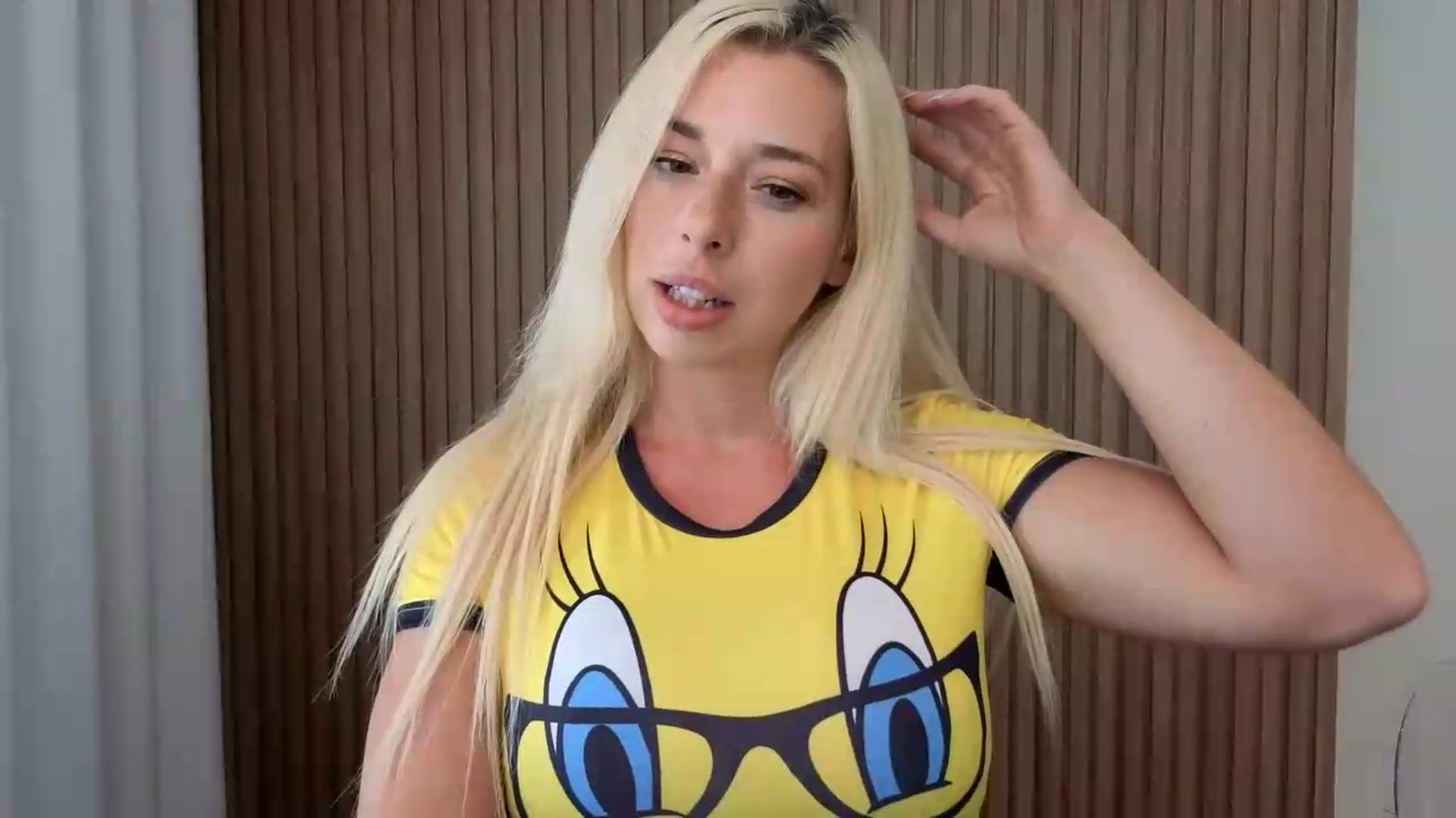Gallery image thumbnail from Riley_Parks's myfreecams stream on, 08/11/2026, 20:27 image 9 of 20