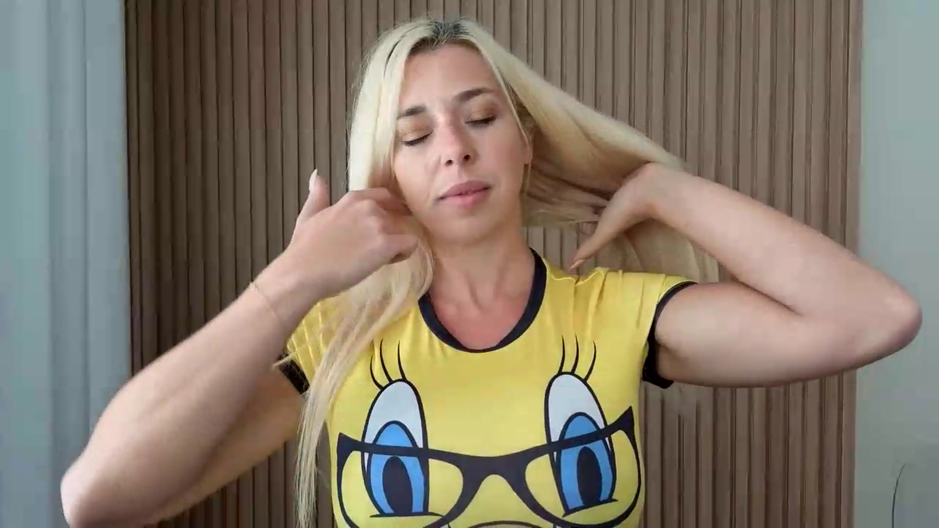 Gallery image thumbnail from Riley_Parks's myfreecams stream on, 08/11/2026, 22:39 image 3 of 20