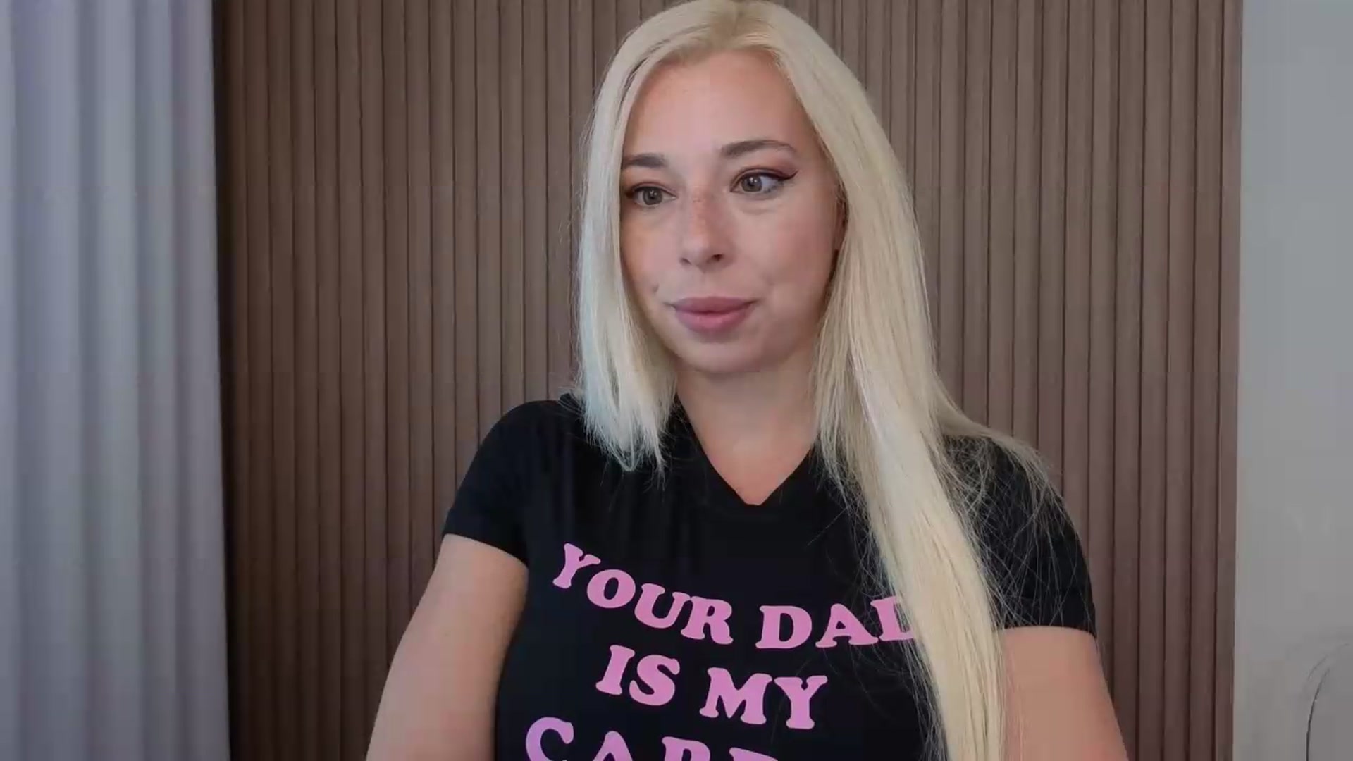 Gallery image thumbnail from Riley_Parks's myfreecams stream on, 08/15/2026, 14:55 image 8 of 20