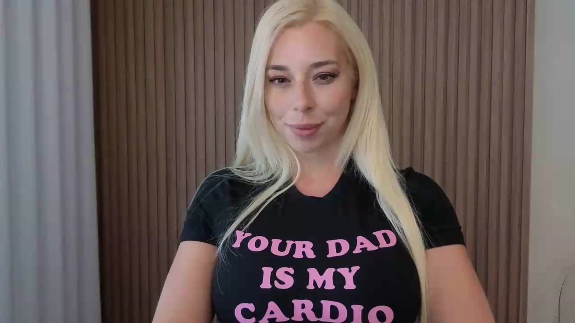 Gallery image thumbnail from Riley_Parks's myfreecams stream on, 08/15/2026, 18:39 image 20 of 20