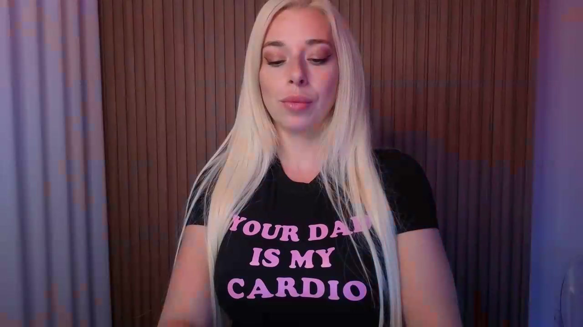 Gallery image thumbnail from Riley_Parks's myfreecams stream on, 08/16/2026, 03:30 image 20 of 20