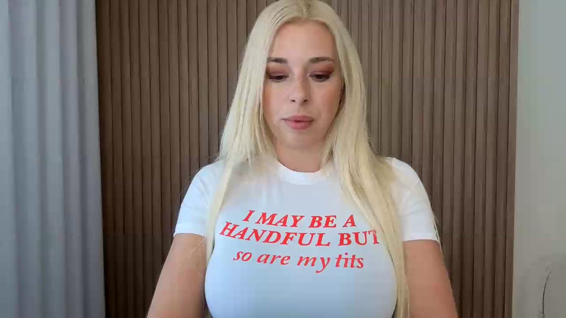 Gallery image thumbnail from Riley_Parks's myfreecams stream on, 08/16/2026, 15:50 image 1 of 20