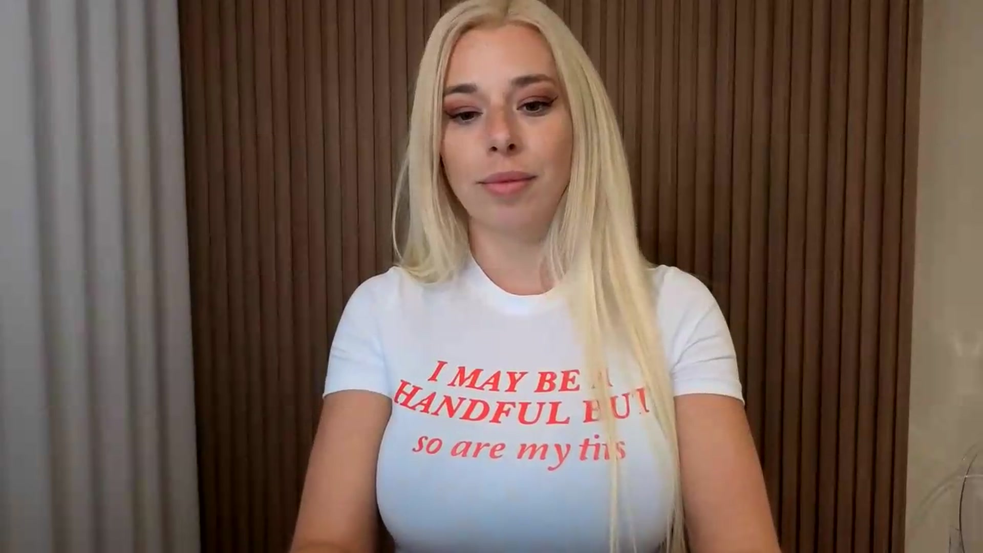 Gallery image thumbnail from Riley_Parks's myfreecams stream on, 08/17/2026, 01:36 image 7 of 20