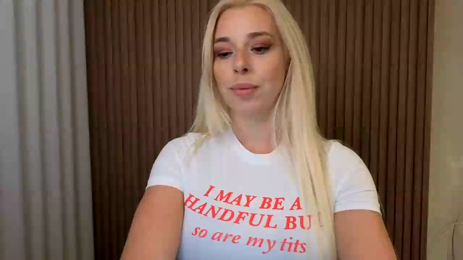 Gallery image thumbnail from Riley_Parks's myfreecams stream on, 08/17/2026, 01:36 image 1 of 20