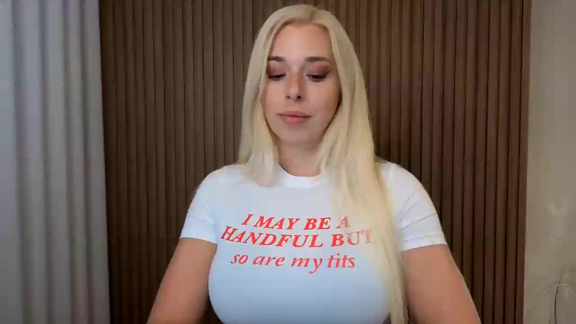 Gallery image thumbnail from Riley_Parks's myfreecams stream on, 08/17/2026, 04:19 image 1 of 20