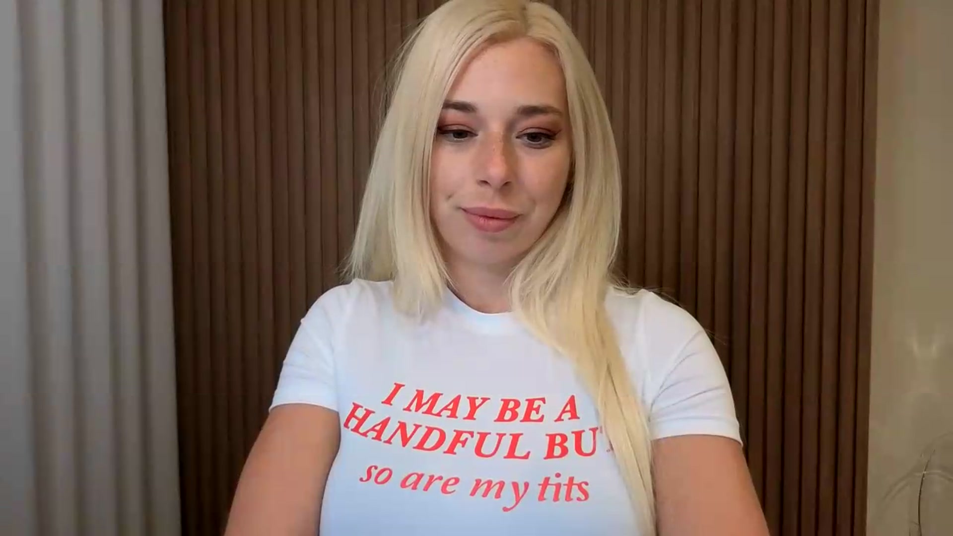 Gallery image thumbnail from Riley_Parks's myfreecams stream on, 08/17/2026, 04:19 image 15 of 20