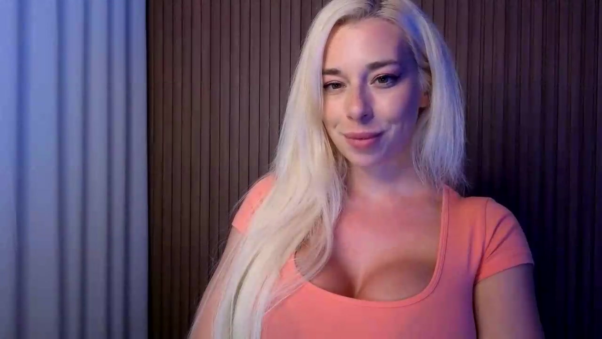 Gallery image thumbnail from Riley_Parks's myfreecams stream on, 09/03/2026, 01:12 image 17 of 20