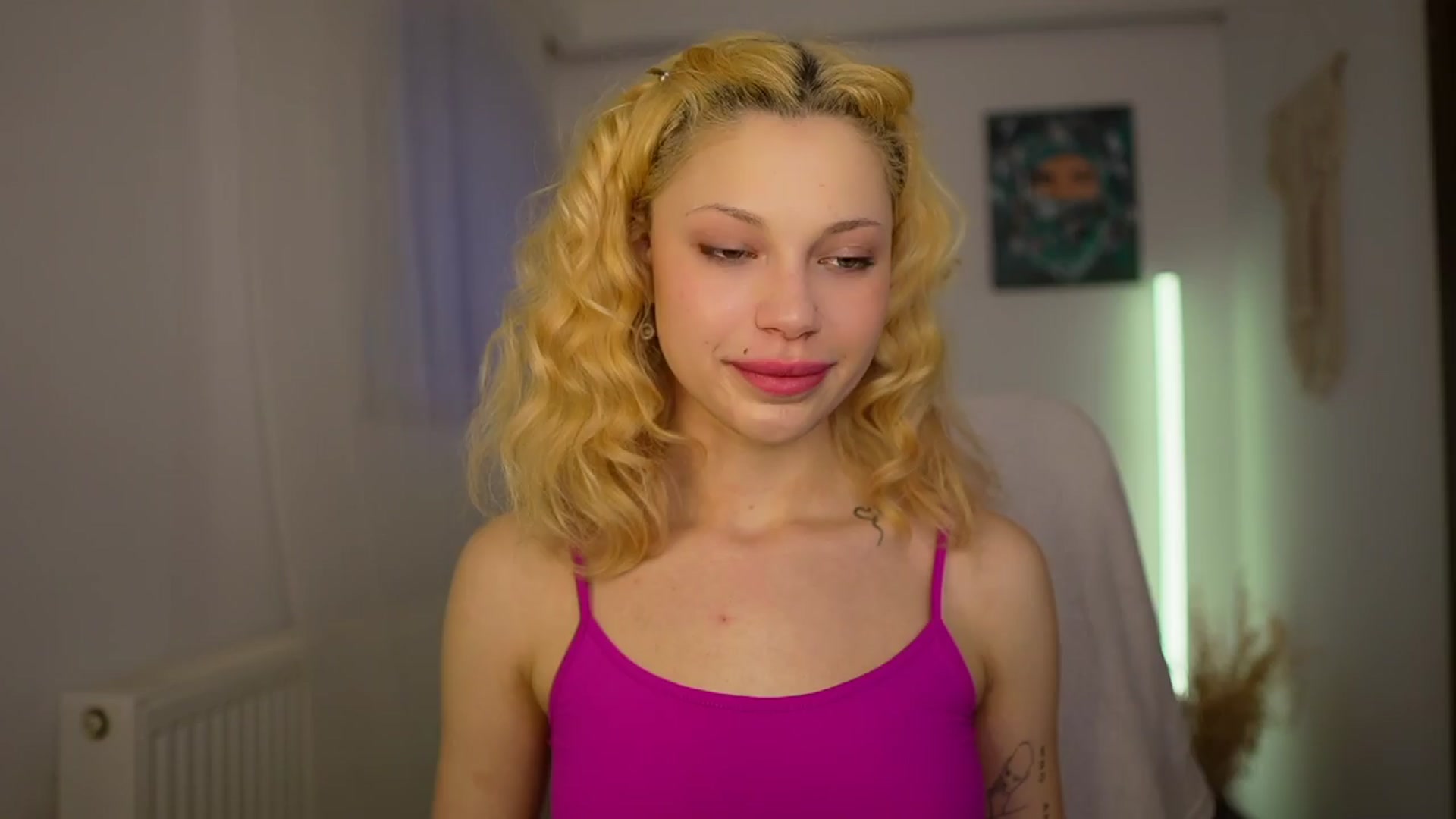 Gallery image thumbnail from Riley_Steele's myfreecams stream on, 03/26/2024, 17:05 image 7 of 20