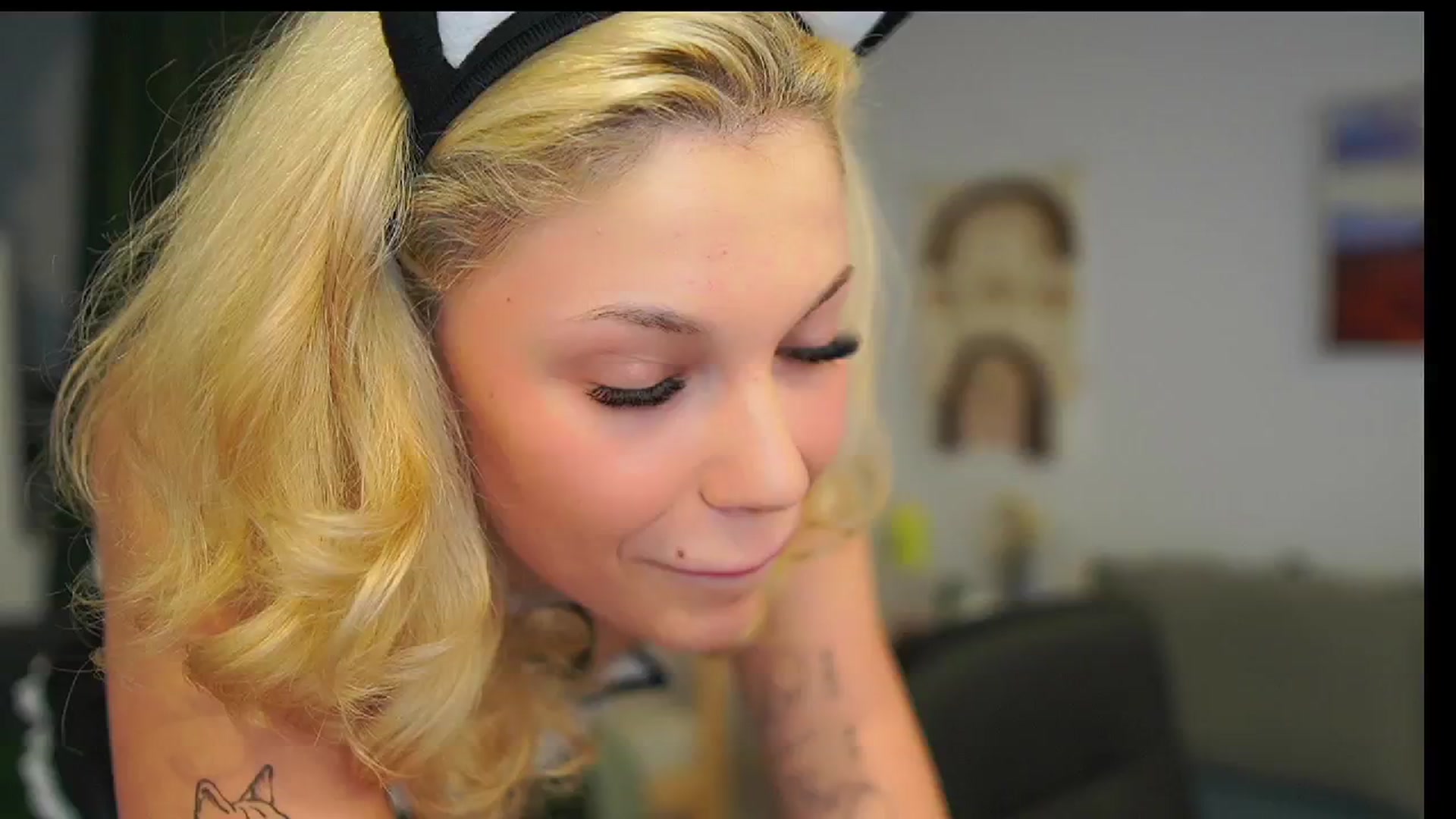 Gallery image thumbnail from Riley_Steele's myfreecams stream on, 09/08/2024, 19:39 image 14 of 20