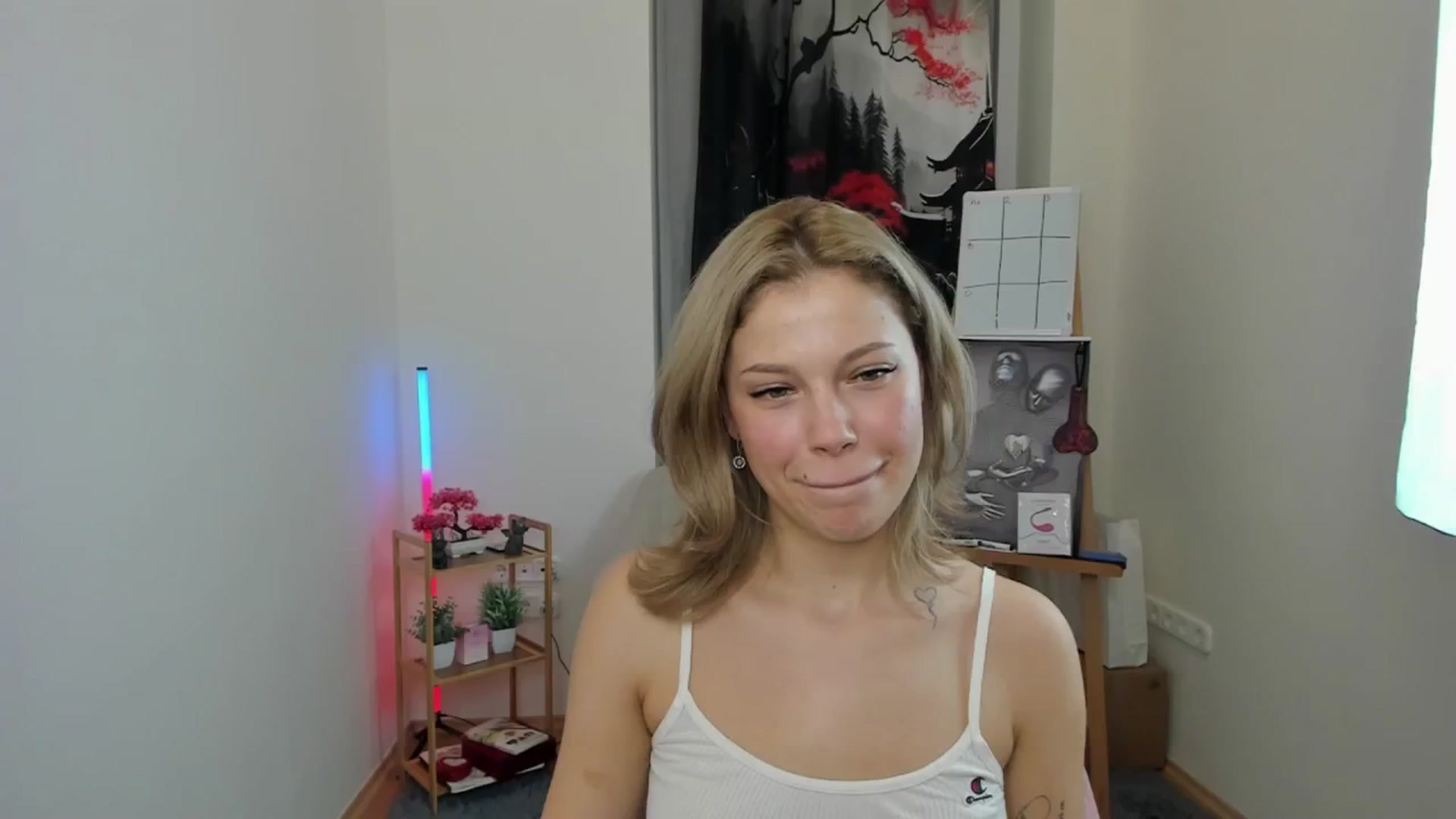 Gallery image thumbnail from Riley_Steele's myfreecams stream on, 10/02/2024, 22:48 image 2 of 20