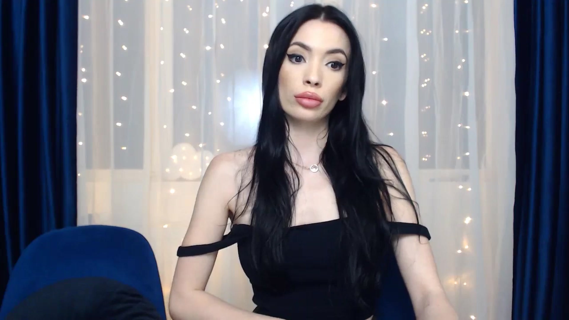Gallery image thumbnail from Rileyy's myfreecams stream on, 09/18/2023, 03:01 image 11 of 20