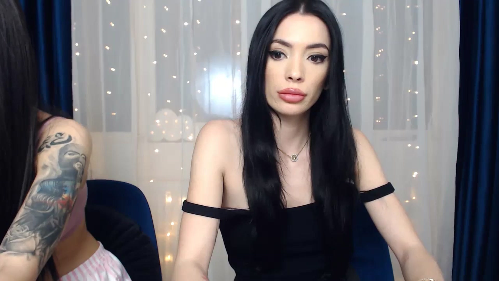 Gallery image thumbnail from Rileyy's myfreecams stream on, 09/18/2023, 03:01 image 12 of 20