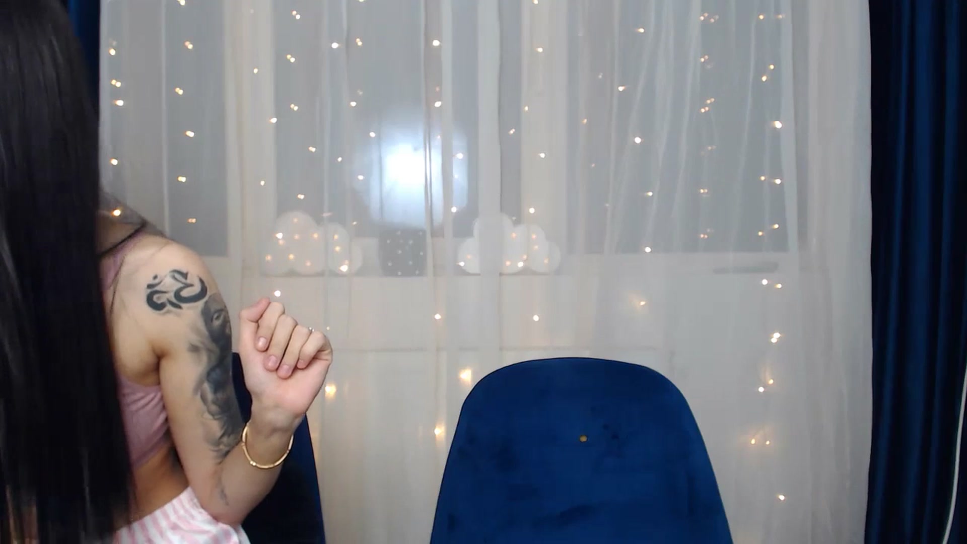 Gallery image thumbnail from Rileyy's myfreecams stream on, 09/18/2023, 03:01 image 13 of 20