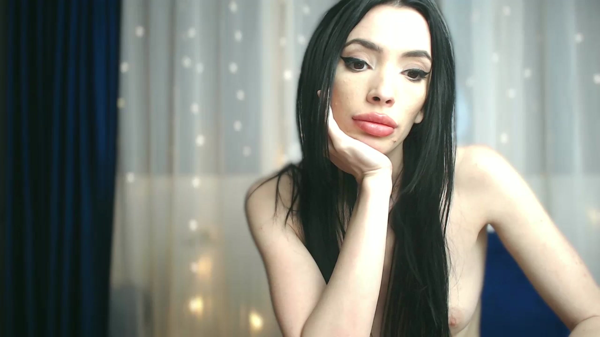 Gallery image thumbnail from Rileyy's myfreecams stream on, 10/08/2023, 01:43 image 17 of 20
