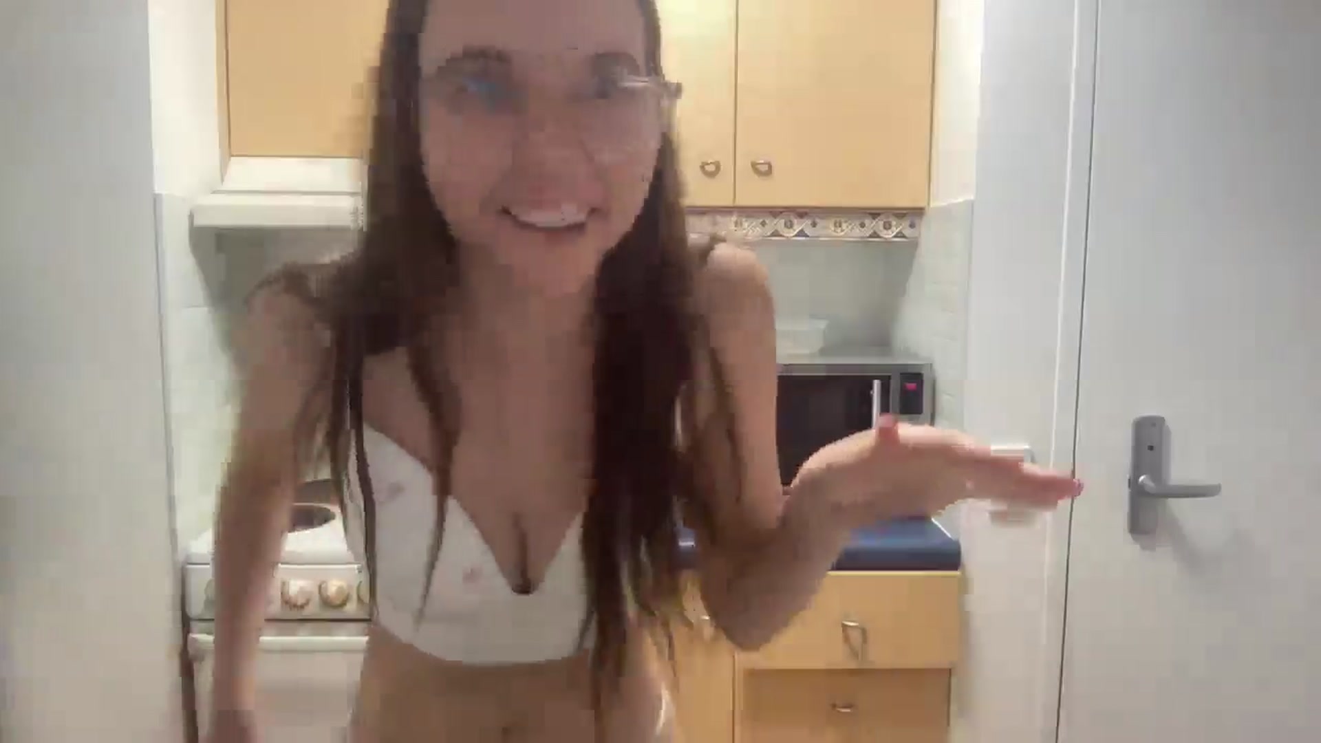Gallery image thumbnail from Rileyy_Quinn's myfreecams stream on, 07/25/2025, 03:59 image 11 of 20
