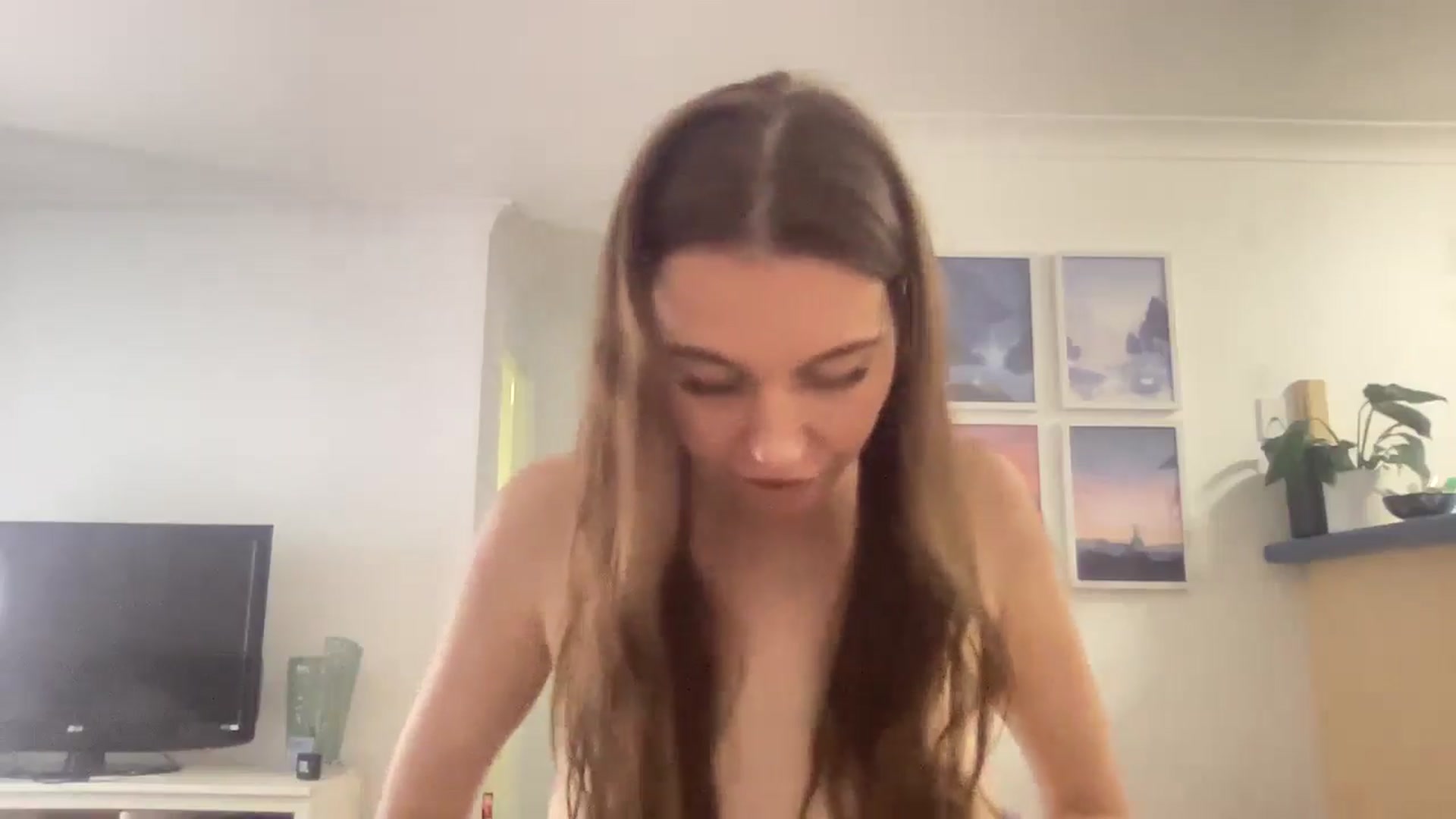 Gallery image thumbnail from Rileyy_Quinn's myfreecams stream on, 07/25/2025, 05:39 image 6 of 20