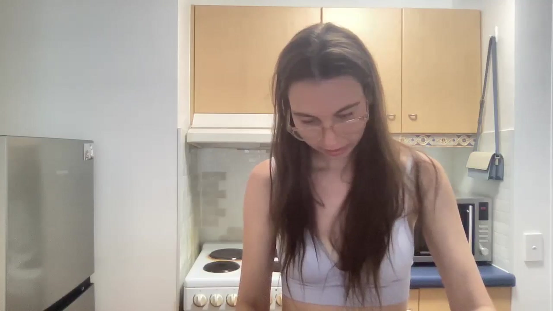 Gallery image thumbnail from Rileyy_Quinn's myfreecams stream on, 08/20/2025, 02:57 image 6 of 20