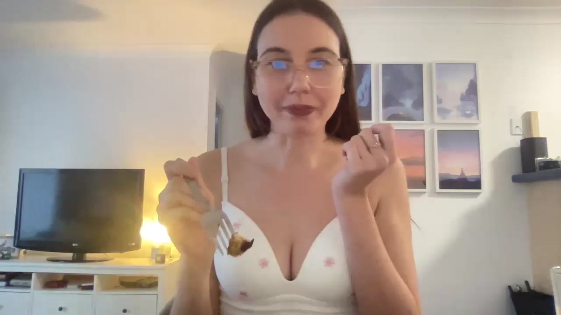 Gallery image thumbnail from Rileyy_Quinn's myfreecams stream on, 08/27/2025, 03:25 image 10 of 20