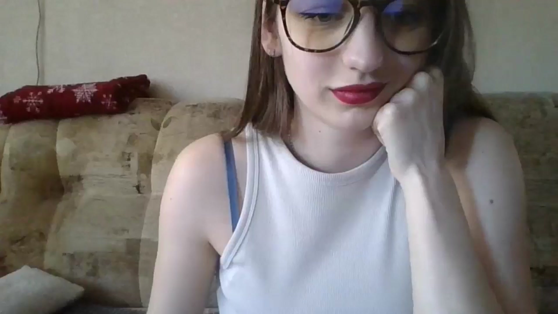 Gallery image thumbnail from RinaCooper's myfreecams stream on, 04/19/2025, 10:51 image 2 of 20