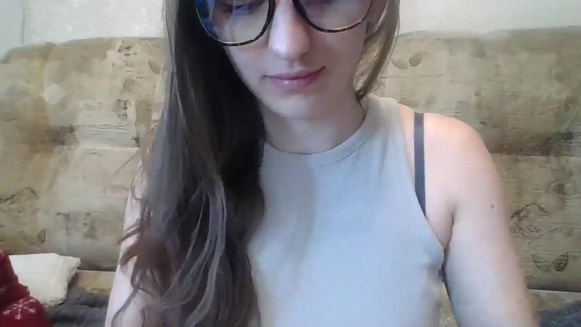 Gallery image thumbnail from RinaCooper's myfreecams stream on, 04/19/2025, 15:00 image 15 of 20