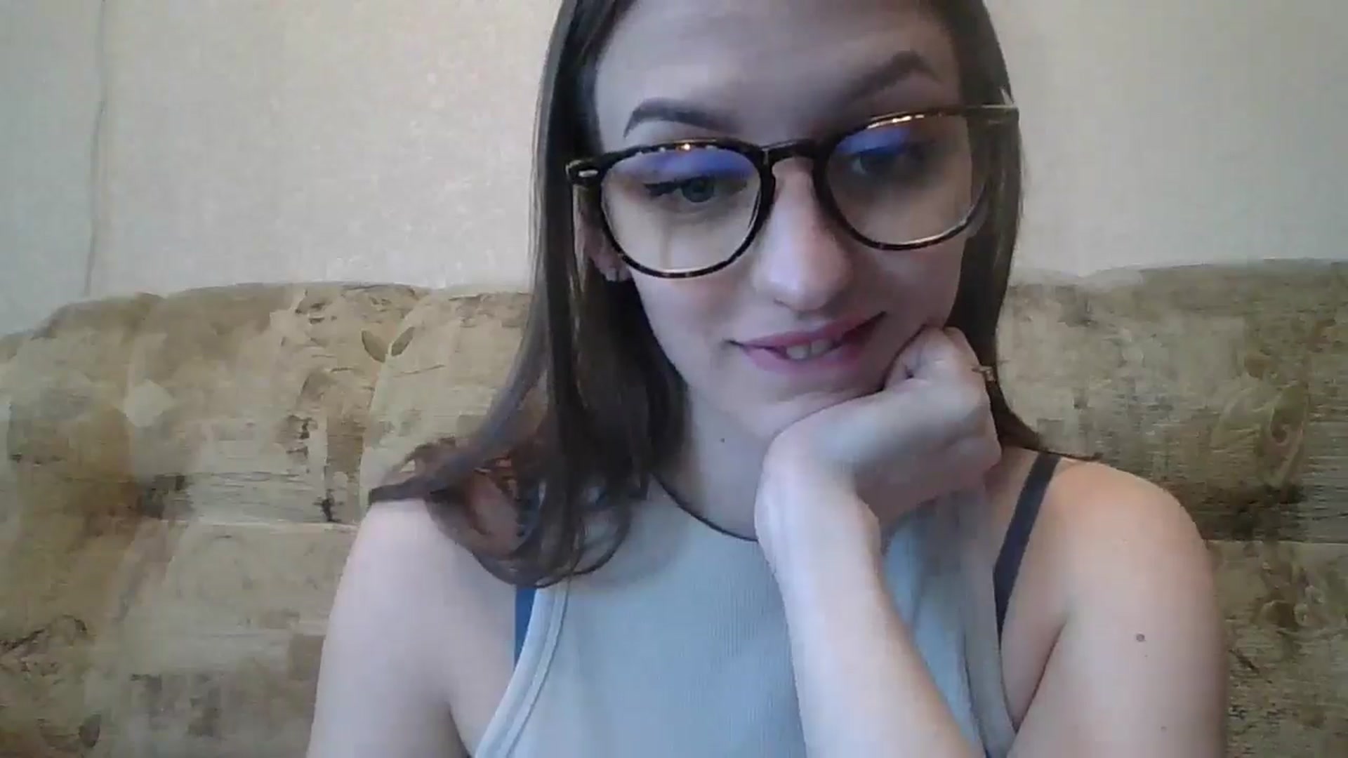 Gallery image thumbnail from RinaCooper's myfreecams stream on, 04/19/2025, 15:00 image 10 of 20
